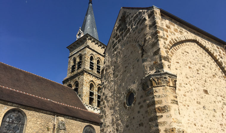 Chevreuse church