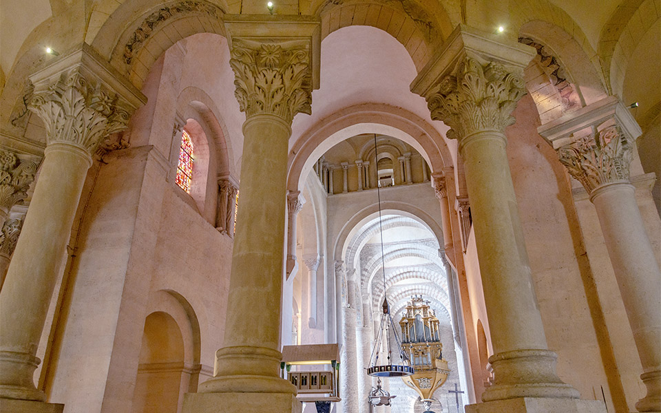 Saint-Philibert abbey - Tournus