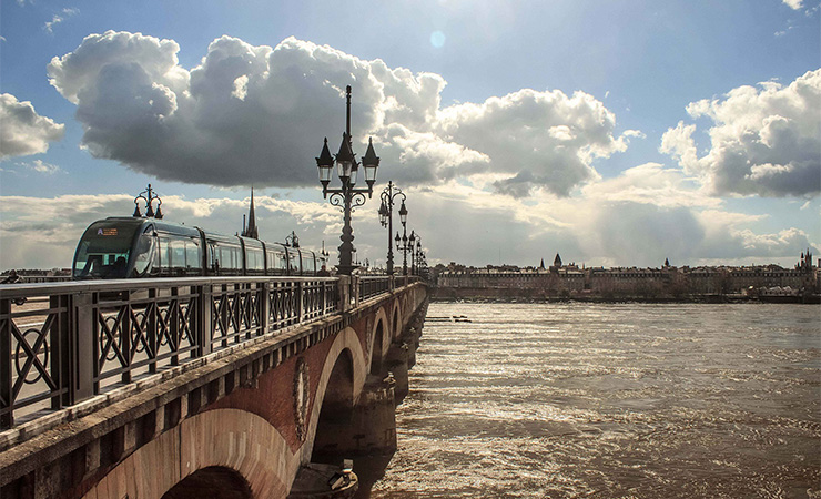 Bordeaux - pont de pierre